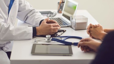 Chăm sóc vết mổ sau phẫu thuật: Hướng dẫn chi tiết để nhanh hồi phục
