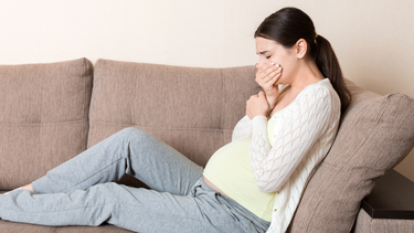 Có kinh vẫn có thai có hiện tượng buồn nôn không? 