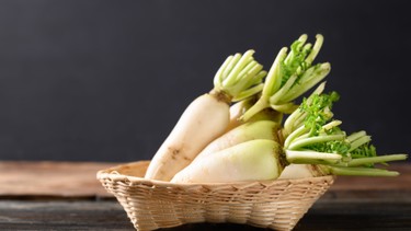 Củ cải trắng có tốt không? Những lưu ý khi ăn củ cải trắng
