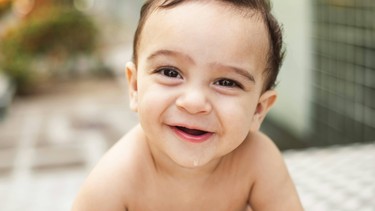 Dấu hiệu trẻ mọc răng cần nhận biết sớm để chăm sóc đúng cách