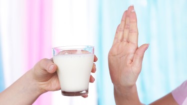 Dị ứng đạm sữa bò: Dấu hiệu và cách chăm sóc đúng