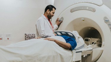 Đối tượng nào nên tầm soát đột quỵ? Các phương pháp giúp tầm soát đột quỵ hiện nay