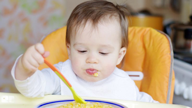 Gợi ý thực đơn cho bé 1 tuổi đầy đủ dinh dưỡng