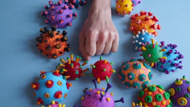 HIV-1 và HIV-2: Điểm khác biệt và cách phòng ngừa