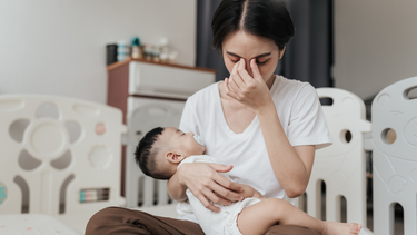 Hội chứng baby blues là gì? Nguyên nhân, dấu hiệu và cách phân biệt sau sinh
