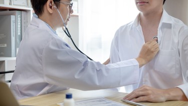 Hội chứng đông đặc là gì? Nguyên nhân, triệu chứng và cách điều trị