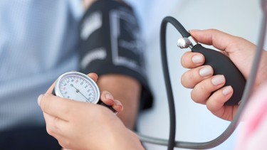 Huyết áp cao là bao nhiêu? Ngưỡng nguy hiểm và cách kiểm soát hiệu quả