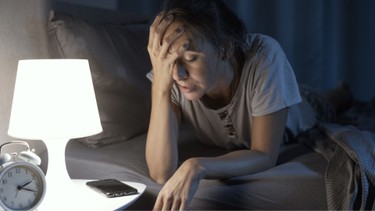 Khó thở tê bì chân tay là bệnh gì? Hướng dẫn cách cải thiện hiệu quả