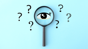 Lòng trắng mắt bị đục có sao không? Nguyên nhân và hướng xử trí