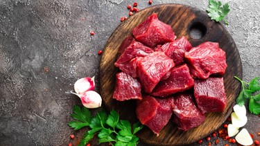Người bị gan nhiễm mỡ có nên ăn thịt bò không? Góc nhìn dinh dưỡng