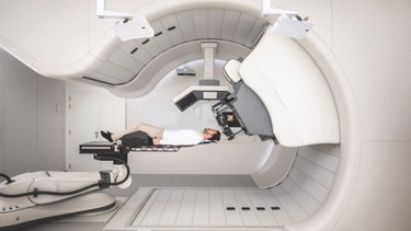 Người xạ trị có cần cách ly không? Hướng dẫn chi tiết và khoa học