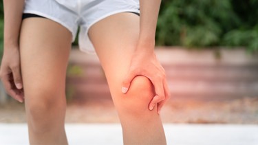 Nguyên nhân tràn dịch khớp gối: Những yếu tố phổ biến cần biết