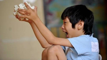 Nhận biết dấu hiệu trẻ tự kỷ 5 tuổi để can thiệp kịp thời