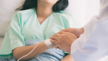Sảy thai tự nhiên là gì? Những yếu tố nguy cơ cần đặc biệt lưu ý