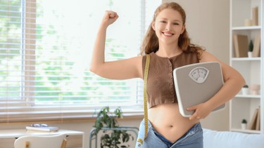 Sinh mổ bao lâu bụng nhỏ lại? Vì sao sinh mổ thường khiến bụng to hơn sinh thường?