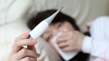 Sốt xuất huyết nhẹ​ là như thế nào? Khi nào nên đi khám bác sĩ?