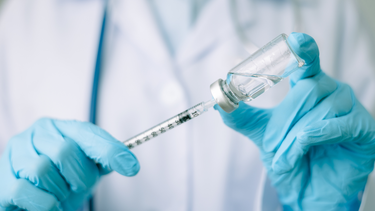 Sự khác biệt giữa Arexvy và Abrysvo trong phòng ngừa RSV