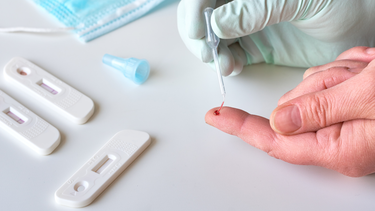 Test kháng thể COVID là gì? Một số lưu ý khi thực hiện