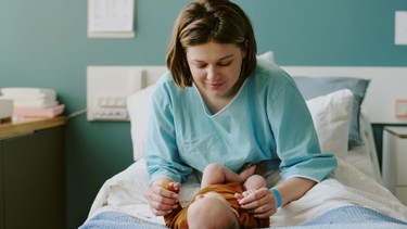 Thực đơn ở cữ cho mẹ sinh thường: Gợi ý ăn uống giúp nhanh hồi phục và lợi sữa