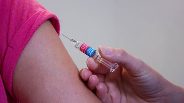 Tiêm vắc xin HPV ở đâu tại quận Hà Đông? Giá bao nhiêu?