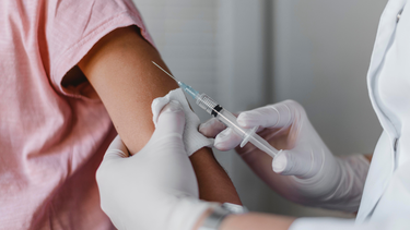 Tiêm vắc xin phế cầu ở đâu tại quận 3 an toàn và uy tín?