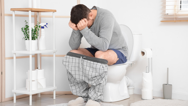 Tiêu chảy kéo dài mấy ngày nguy hiểm và cách xử lý