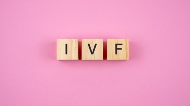 Tinh trùng dị dạng có làm IVF được không? Giải pháp tăng cơ hội thụ thai