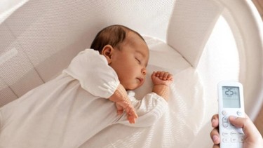 Trẻ bị sởi có nên nằm điều hòa không? Cách sử dụng điều hòa đúng khi trẻ bị sởi