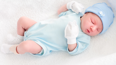 Trẻ thiếu men G6PD có dùng D3K2 được không? Lý giải nguyên nhân và cách dùng đúng