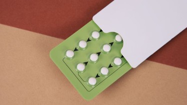 Uống thuốc tránh thai hàng ngày bị rong kinh có sao không?