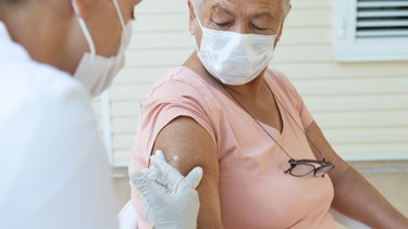 Vắc xin Zona có thể giúp giảm nguy cơ sa sút trí tuệ và bệnh tim