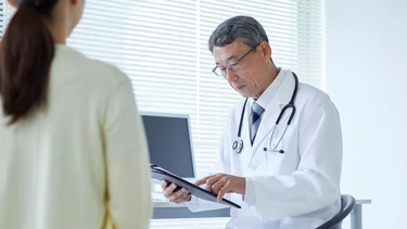 Thay van tim có sinh con được không? Những thách thức bạn cần biết
