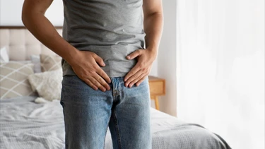 Tràn dịch màng tinh hoàn là gì? Nguyên nhân, triệu chứng, chẩn đoán và các phương pháp điều trị