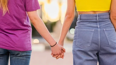 Á tính là gì? Những cách nhận biết á tính