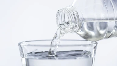 Ai không nên uống nước ion kiềm và lưu ý khi sử dụng?