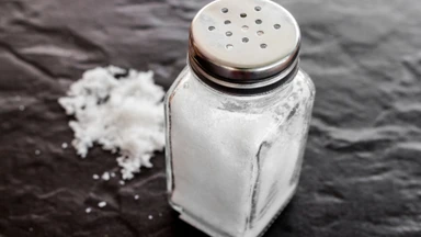 Ăn mặn có suy thận không? Mối liên hệ và cách phòng ngừa hiệu quả