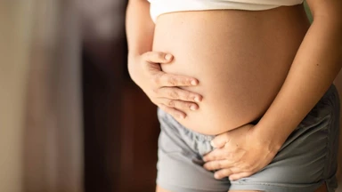 Bầu đau xương mu không đi được: Nguyên nhân và cách giảm đau hiệu quả