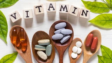 Bị viêm da cơ địa nên bổ sung vitamin gì để cải thiện làn da?