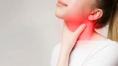 Chữa viêm họng không cần dùng kháng sinh: Khi nào nên áp dụng và cách thực hiện đúng