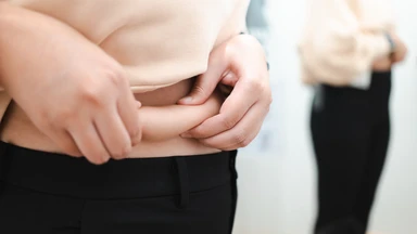 Đi bộ có giảm mỡ bụng không? Cách đi bộ đúng giúp đốt mỡ