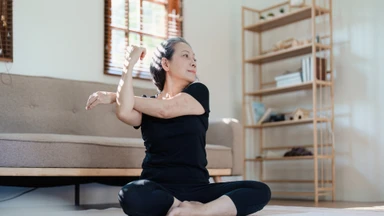 Gợi ý một số bài tập kéo giãn cột sống lưng mà bạn có thể tham khảo