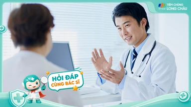 hoi_dap_bac_si_da_tiep_xuc_gan_voi_nguoi_mac_nghi_mac_nao_mo_cau_thi_nen_lam_gi_tiep_theo_8c577d689f