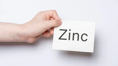 Kẽm (Zinc) là gì? Vai trò, nhu cầu và thực phẩm giàu kẽm