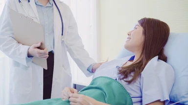 Mổ u xơ tử cung hết bao nhiêu tiền? Các yếu tố ảnh hưởng đến chi phí