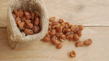 Nhãn nhục: Công dụng và những lưu ý cần biết