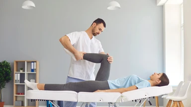 Những bài tập chữa tràn dịch khớp gối và lưu ý khi tập