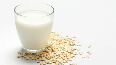 Sữa yến mạch có tốt không? Giá trị dinh dưỡng, lợi ích và lưu ý khi sử dụng