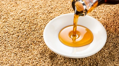 Tác hại của dầu mè: Những điều cần lưu ý khi sử dụng