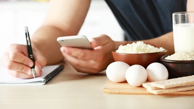 Tính lượng protein cần nạp mỗi ngày: Hướng dẫn chi tiết
