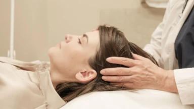 Ung thư da đầu: Cảnh giác với các dấu hiệu dễ bị bỏ qua